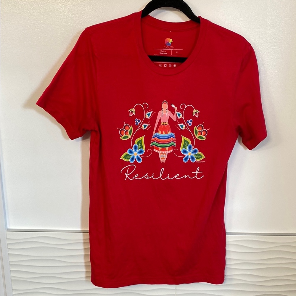 “Resilient” Woman Maskawitehew T-Shirt
